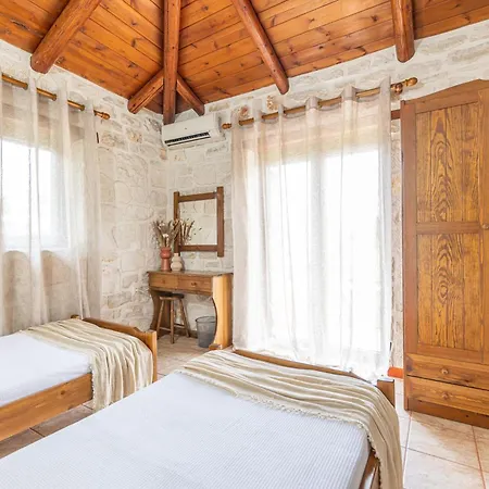 Ferienhaus Sikia House In Zakynthos Kalamákion
